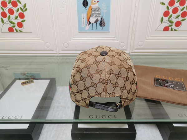 ブランド帽子側面デザイン